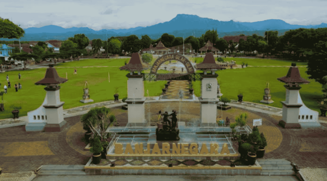 Banjarnegara Nggak Cuma Dingin, Tapi Punya Kearifan Lokal yang Bikin Hati Anget