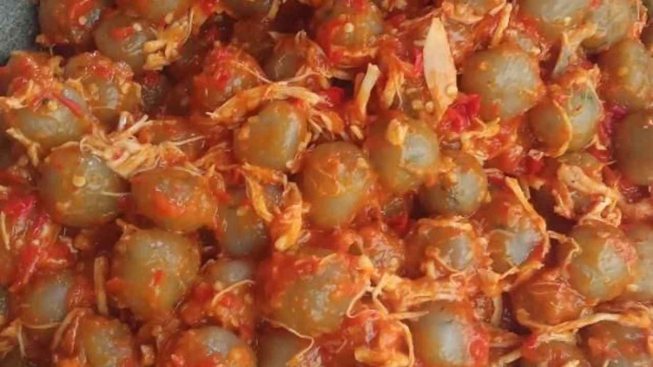 Bisnis Cilok Ayam Suwir Tumbuh Pesat, UMKM Raup Keuntungan Stabil