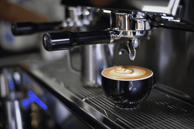 Dari-Ide-Sederhana-Jadi-Bisnis-Menjanjikan-Cerita-Sukses-UMKM-Kopi-Lokal