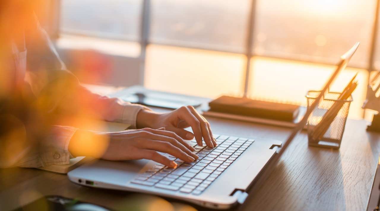 Peluang Bisnis Jasa Penulisan Artikel Online