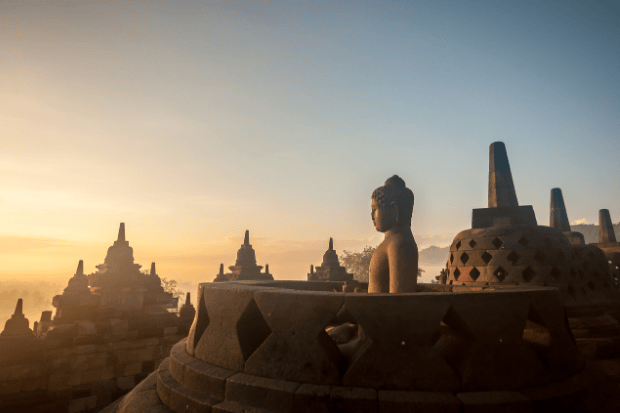 Pengalaman Sunrise di Borobudur yang Nggak Tergantikan Pengalaman Sunrise di Borobudur yang Nggak Tergantikan