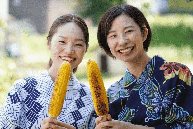 Semua Kalangan Bisa Menikmati Jagung Bakar Ini (1)