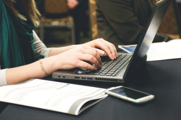 Usaha Penulis Artikel Freelance yang Menjanjikan