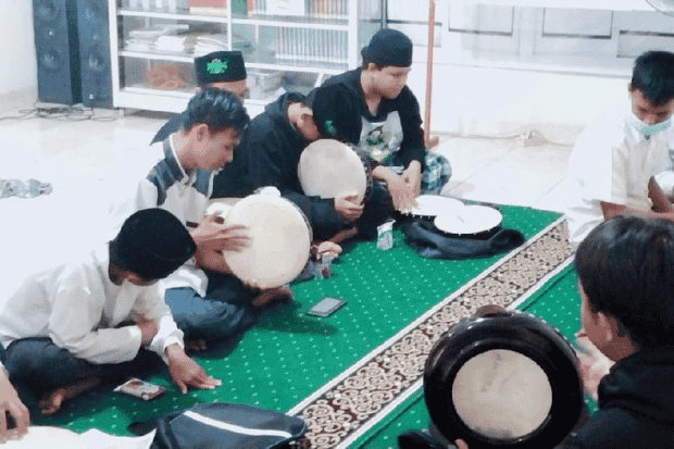 Aktivitas Seru di Balik Layar