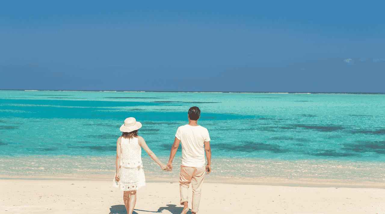 Destinasi Wisata Romantis di Indonesia untuk Liburan Bersama Pasangan