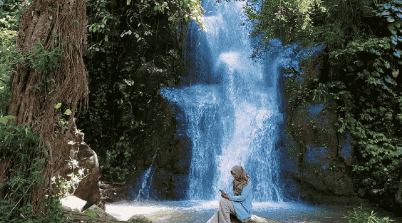 Menyusuri Keindahan Curug Pitu Banjarnegara