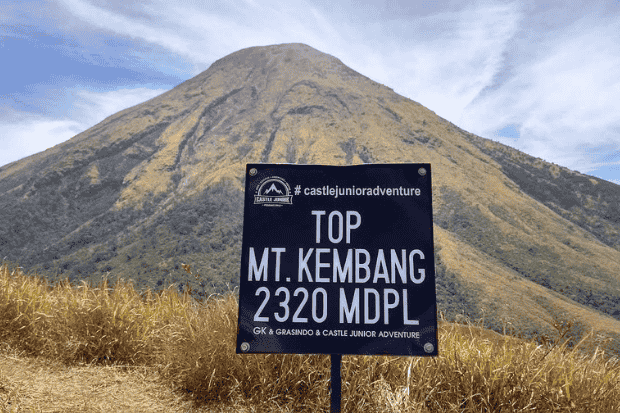 Pesona Gunung Kembang yang Belum Banyak Tersentuh Wisatawan Pesona Gunung Kembang yang Belum Banyak Tersentuh Wisatawan