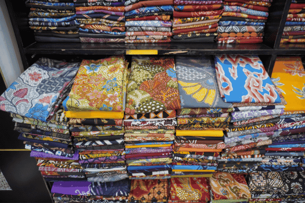Kenapa Bisnis Baju Batik Layak Di coba
