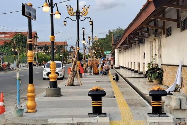 Lokasi Titik 0 KM Cilacap yang strategis dan mudah diakses wisatawan