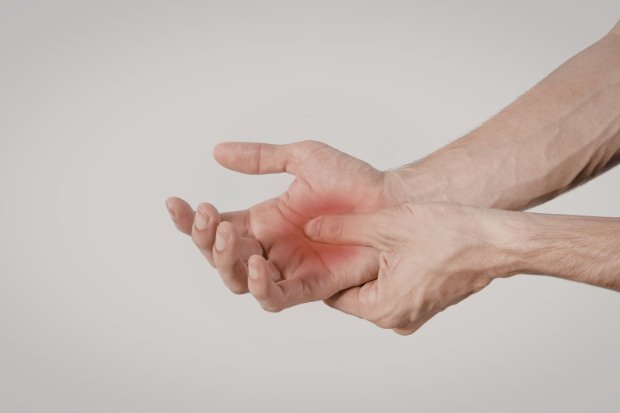 Penyebab Umum Kesemutan pada Area Tangan