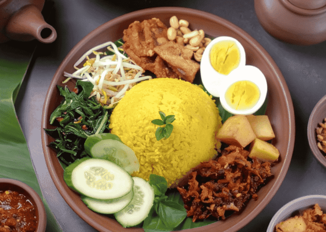 Nasi Kuning Sajian Kuliner Penuh Makna dan Rasa