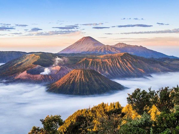 terletak di jawa timur