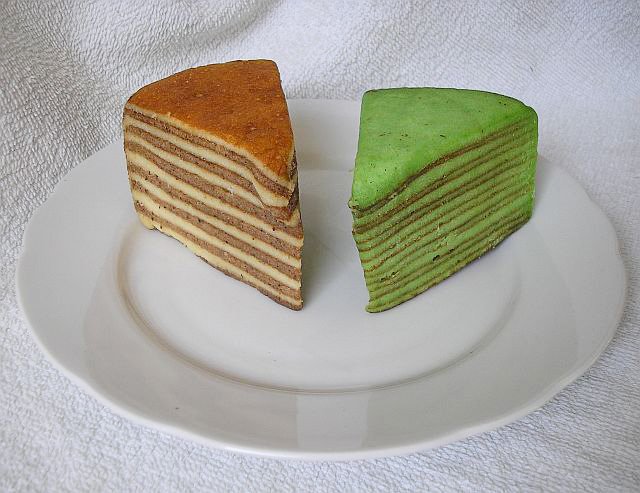 kue lapis enak
