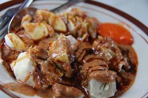 rasa siomay yang gurih berpadu dengan sambal yang nikmat