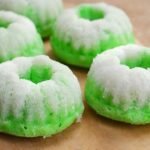 kue lembut dan manis