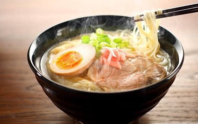 RASA KELEZATAN MIE RAMEN JEPANG