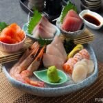 sashimi adalah hidangan laut setengah mentah dan matang